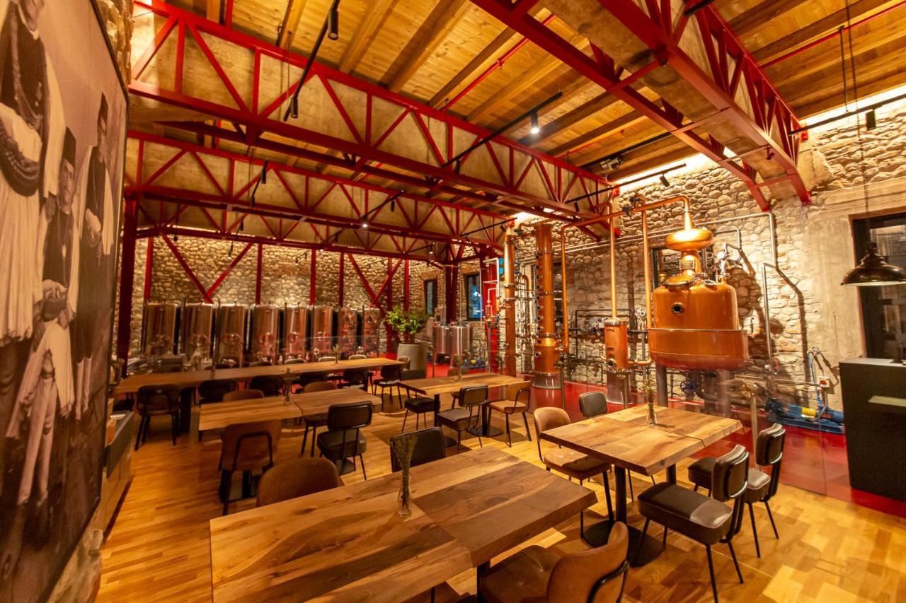 Melesin Distillery Leskovik Экстерьер фото