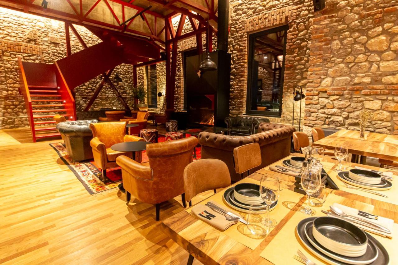 Melesin Distillery Leskovik Экстерьер фото