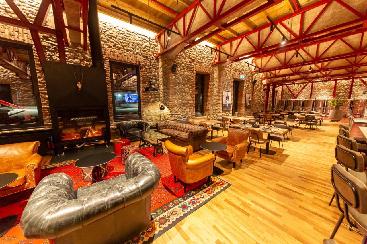 Melesin Distillery Leskovik Экстерьер фото